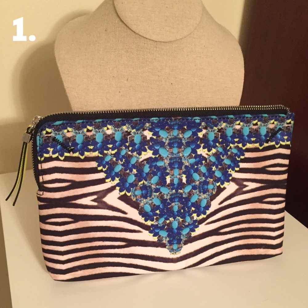 Zebra clutch
